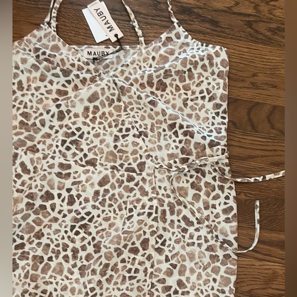 NWT Mauby Wrap Dress Animal Print, Midi length - Picture 5 of 9